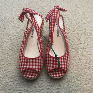 Red plaid wedges